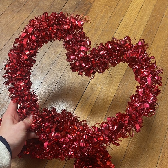 Hanging Hearts Decorations for Valentine’s Day - Picture 4 of 4